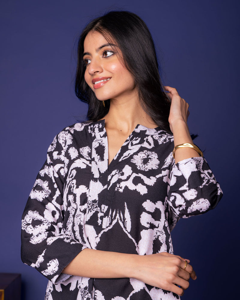 Black Linen Blend Collar Neck With V Abstrack Print Co-Ord Set For Women's