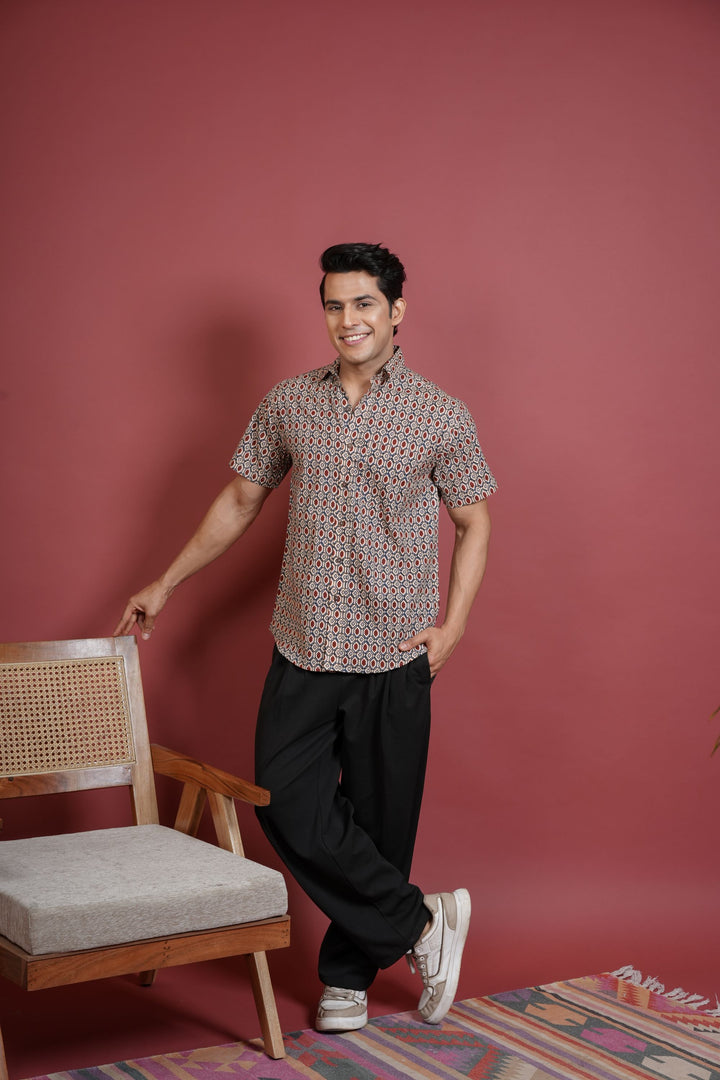 MULTICOLORED COTTON COLLAR NECK GEOMETRIC PRINT SHIRT FOR MEN'S