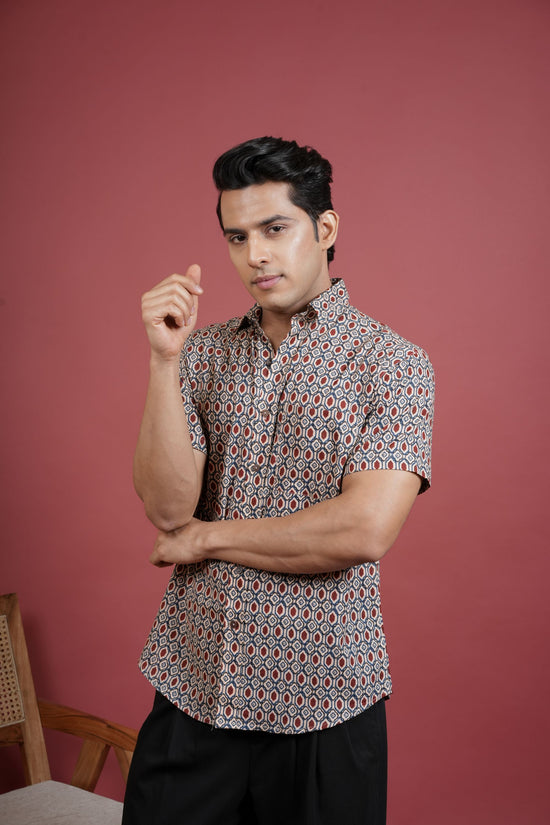 MULTICOLORED COTTON COLLAR NECK GEOMETRIC PRINT SHIRT FOR MEN'S