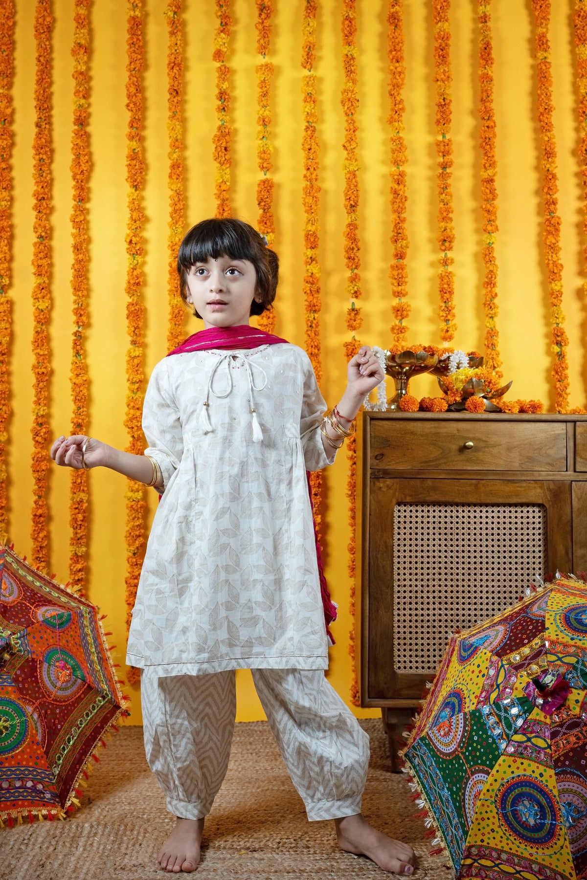 Girls White Kurta Salwar Set