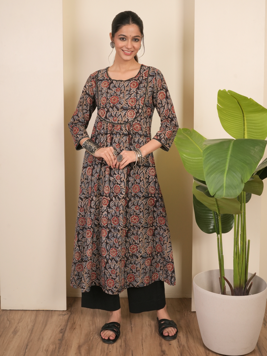 Black Cotton Kalamkari Round Neck Kurta For Women's
