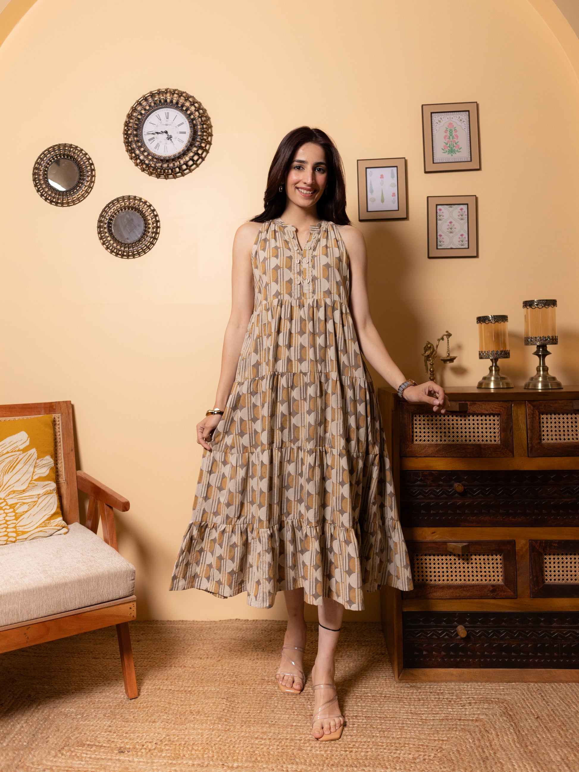Warm Beige Dress – Vari