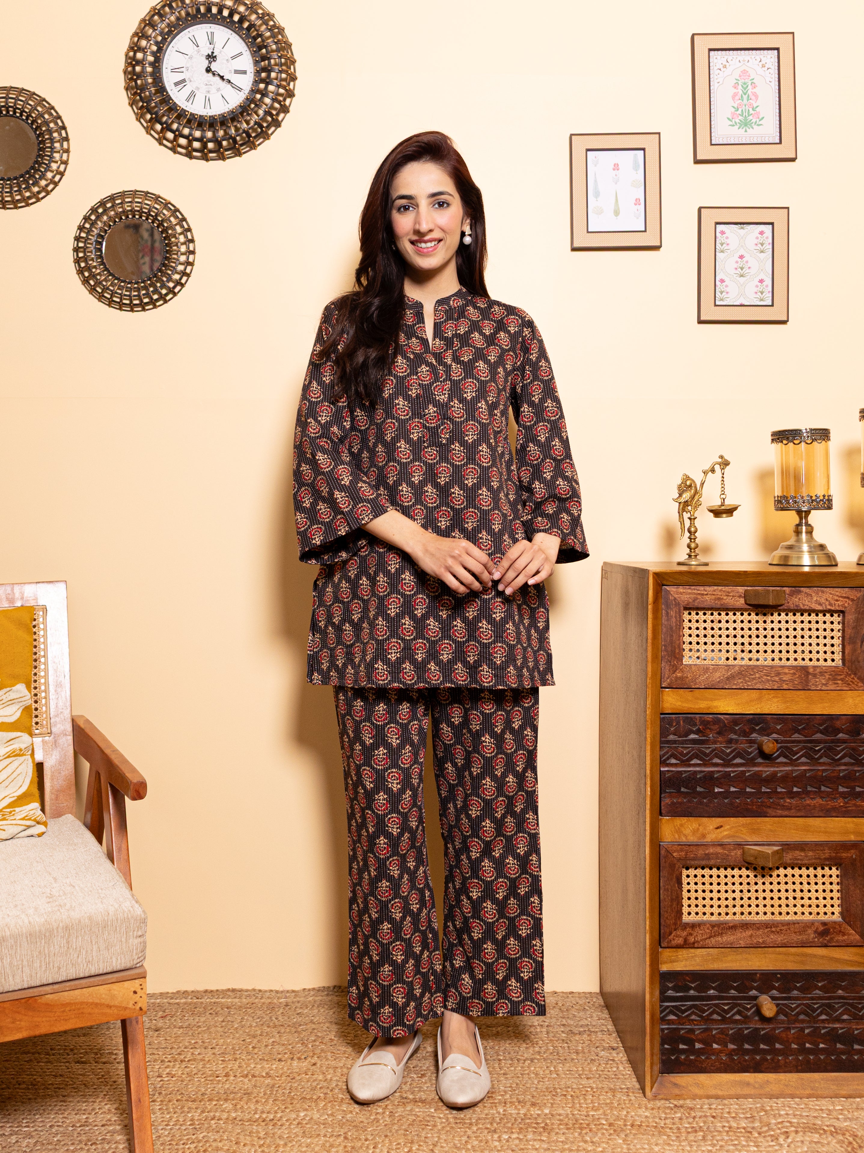 Black Lounge Wear
