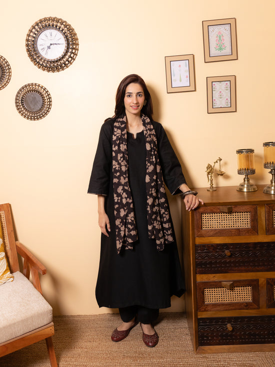 Black Kurta Pant(Stole Not Included)