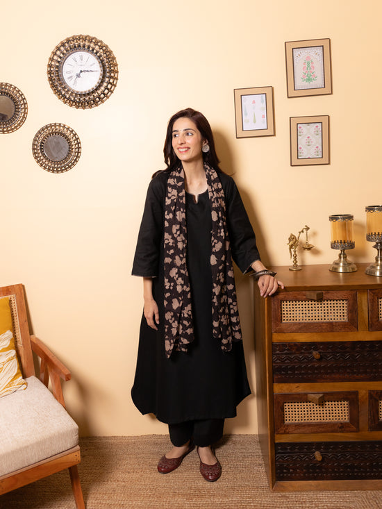 Black Kurta Pant(Stole Not Included)