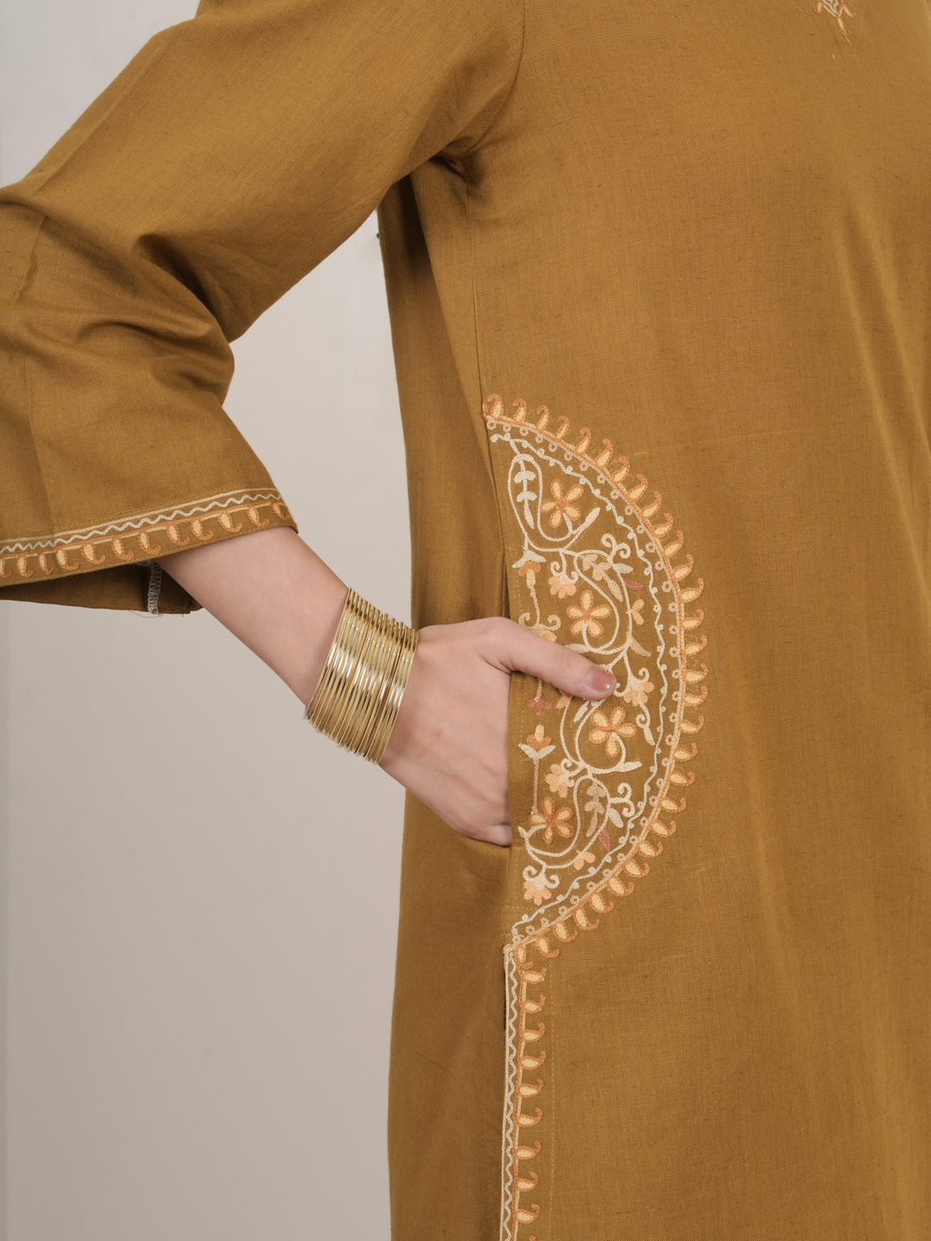 Mustard Cotton Flax Aari Embroidered Kurta Pant