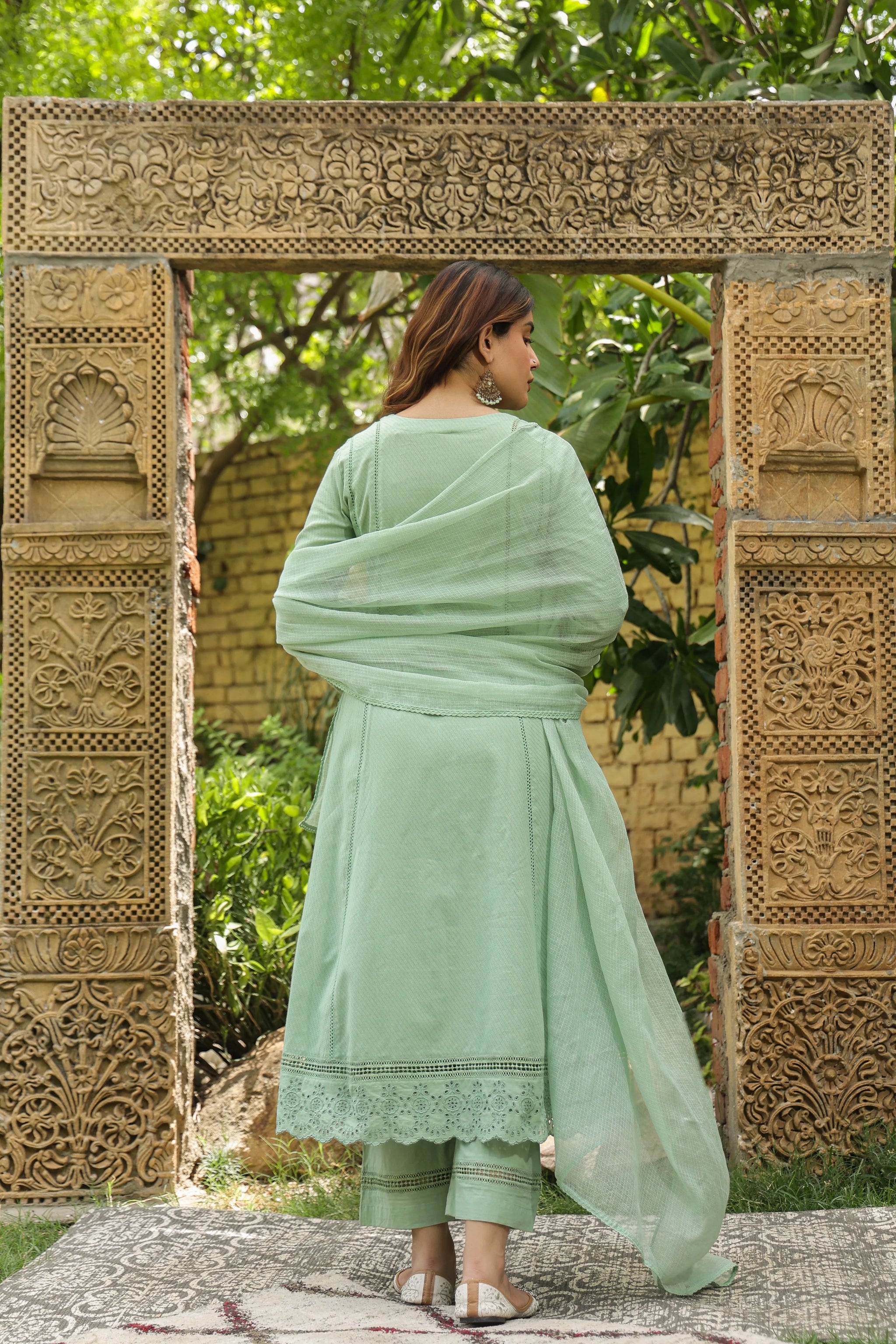 Anika Kurta Pant With Dupatta Vari 