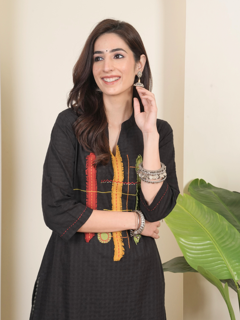 Black Cotton Collar With V-Neck Complete Suit Set For Women's