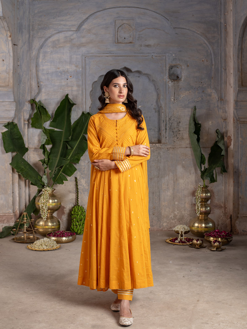 MUSTURD COTTON ROUND NECK KURTA PANT WITH KOTA DORIYA DUPATTA