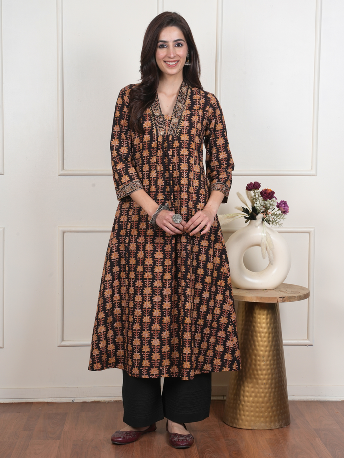 Black Cotton V-Neck Kurta For Women's