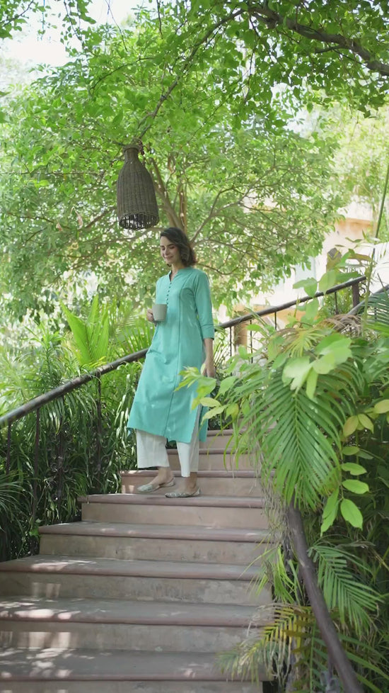 Gauhar Aline Kurta