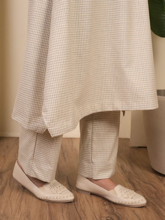 Off-White Woolen Kurta Pant