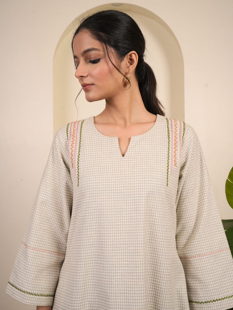 Off-White Woolen Kurta Pant