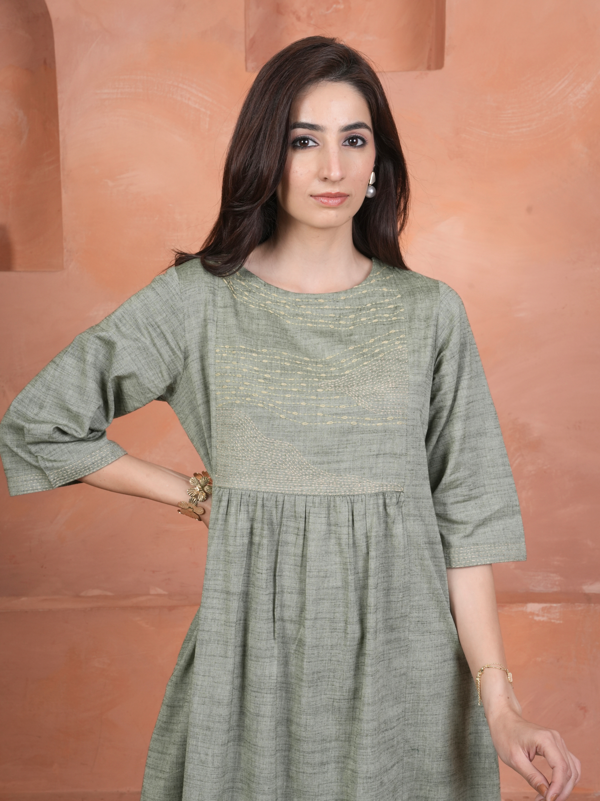 Sage Green Cotton Handloom Round Neck Kurta Pant Set