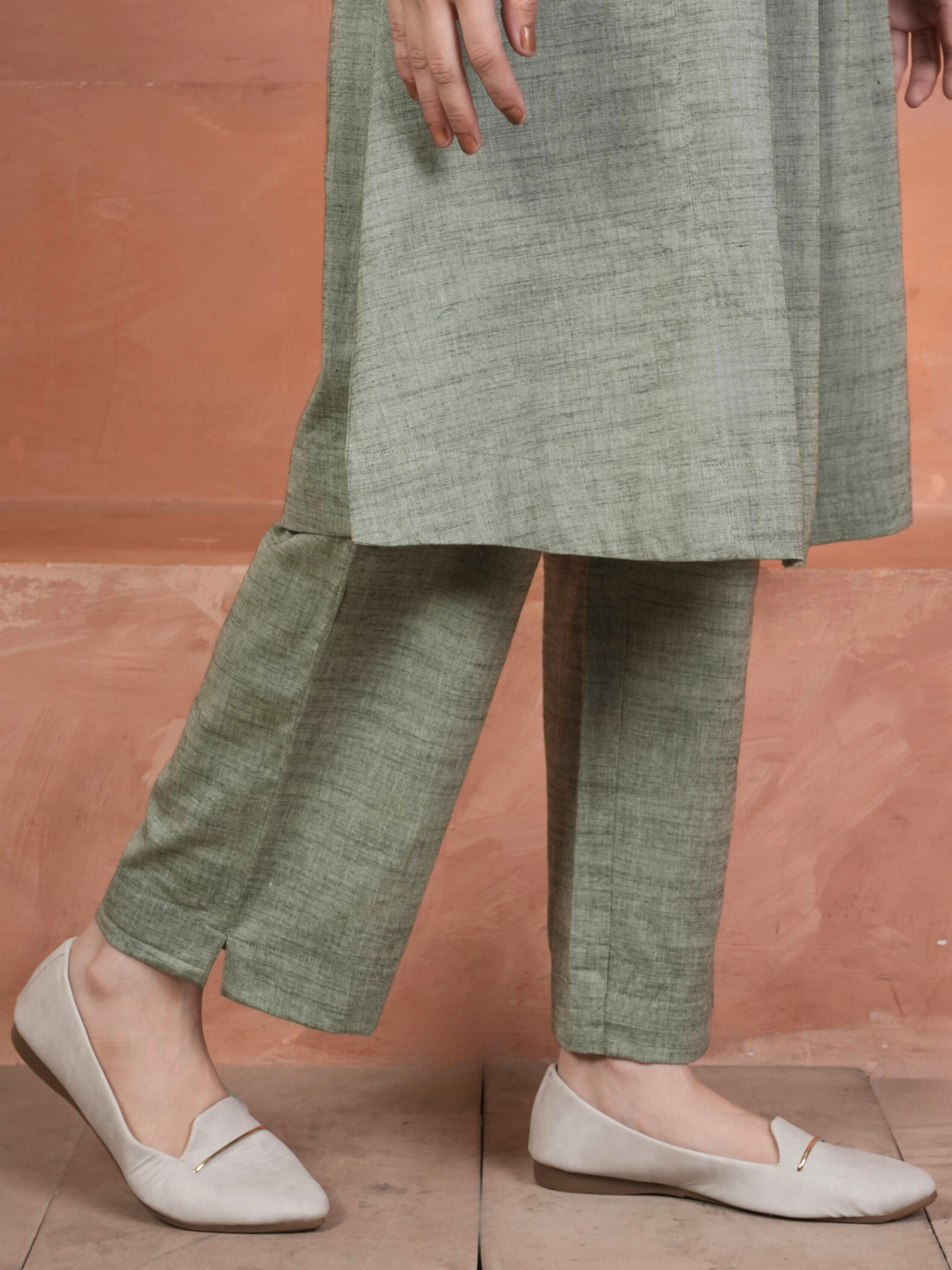 Sage Green Cotton Handloom Round Neck Kurta Pant Set
