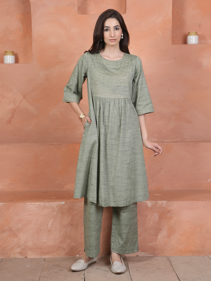 Sage Green Cotton Handloom Round Neck Kurta Pant Set