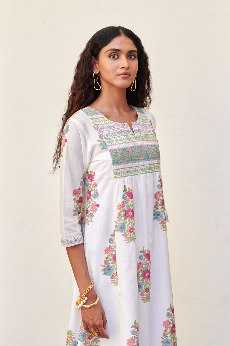 White Cotton Round Neck Handblock Print Kurta For Women's