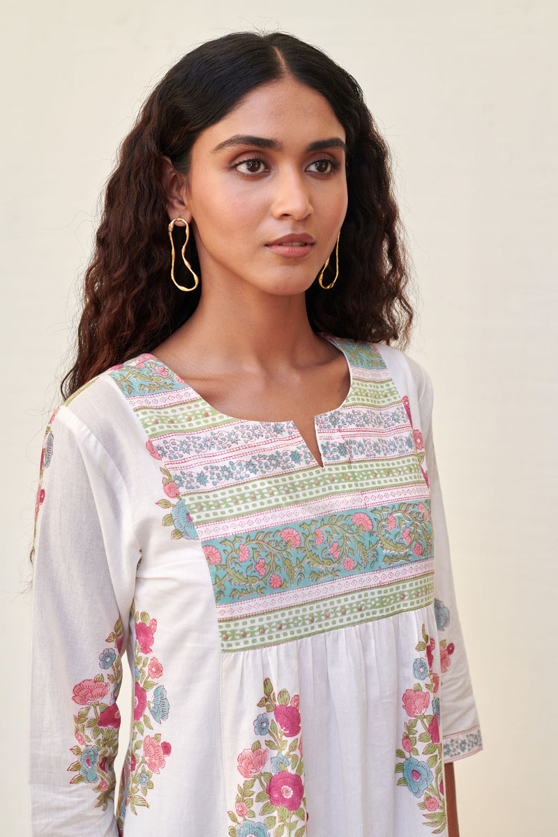 White Cotton Round Neck Handblock Print Kurta For Women's
