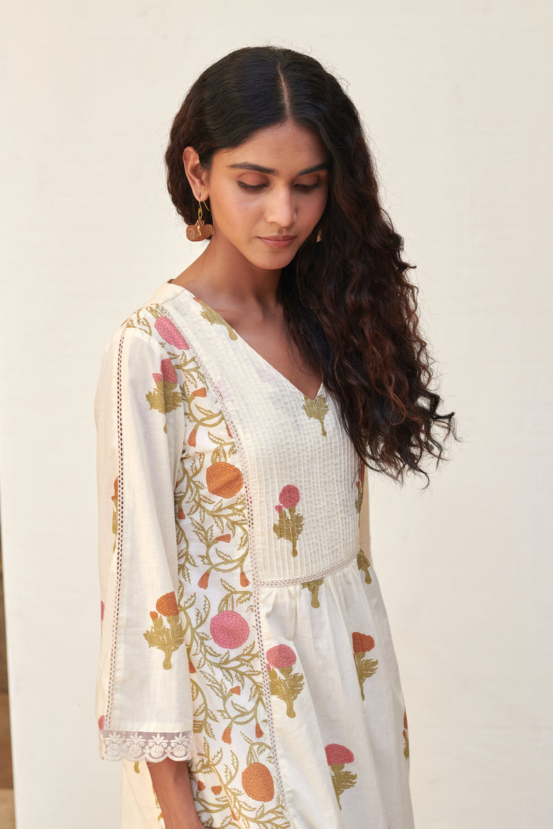 Cream Cotton Floral Print V-Neck Kurta Pant Set For Women's